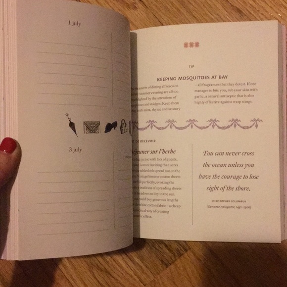 Lauduree Paris Almanac - Picture 4 of 6